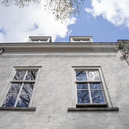 Apartmán Gloria's Loft Op De Grote Markt Breda