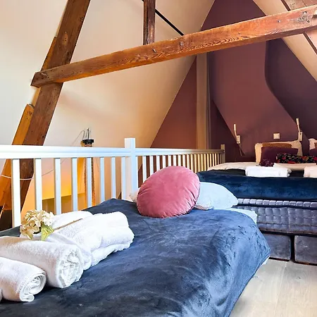 Gloria's Loft Op De Grote Markt Apartmán *